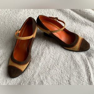 Super Fun Kenneth Cole Pete Cheeks Suede Platform Mary Janes sz 8M